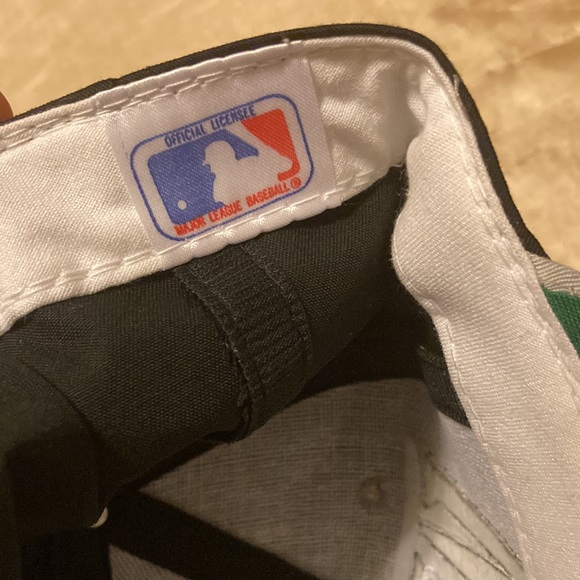 Vintage The Game Chicago White Sox Fitted Hat - Picture 7 of 7